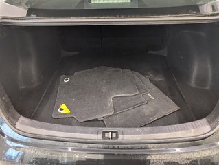 Toyota Corolla L 2022 à Magog, Québec - 6 - w320h240px