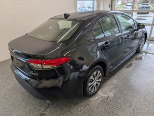 Toyota Corolla Hybride  LE AWD 2024 à Magog, Québec - 3 - w320h240px