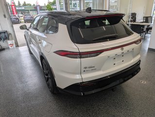 2025 Toyota Crown Signia Limited HYBRID CUIR, in Magog, Quebec - 4 - w320h240px