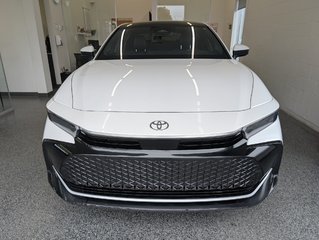 Toyota Crown HYBRID PLATINUM, 2024 à Magog, Québec - 5 - w320h240px