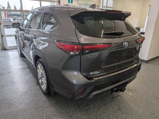 Toyota Highlander hybrid LIMITED, 2023 à Magog, Québec - 4 - w320h240px