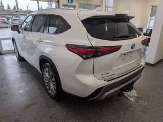 2023 Toyota Highlander hybrid LIMITED AWD, in Magog, Quebec - 5 - w320h240px