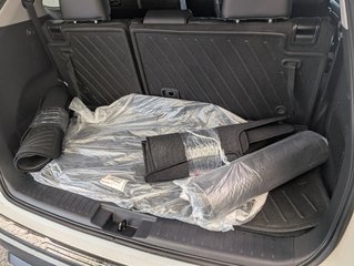 2024 Toyota Highlander hybrid XLE NIGHTSHADE AWD, in Magog, Quebec - 6 - w320h240px