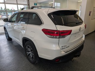 2017 Toyota Highlander LE AWD, in Magog, Quebec - 5 - w320h240px