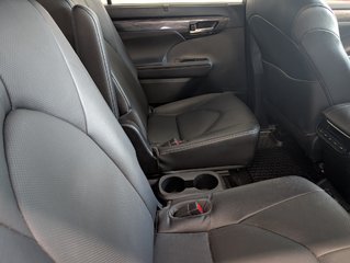 2023 Toyota Highlander hybrid Limited, GARANTIE JUSQU EN 2027, in Magog, Quebec - 6 - w320h240px
