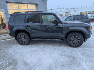Toyota Land Cruiser GARANTIE JUSQU EN 2028, 2024 à Magog, Québec - 3 - w320h240px