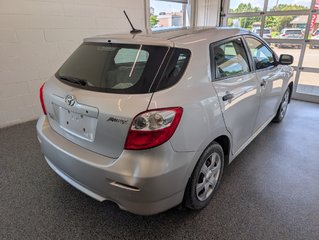 Toyota Matrix  2012 à Magog, Québec - 3 - w320h240px