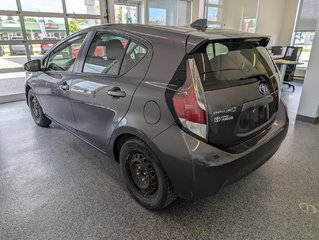 2016 Toyota Prius C HYBRID, in Magog, Quebec - 5 - w320h240px