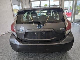 2016 Toyota Prius C HYBRID, in Magog, Quebec - 4 - w320h240px