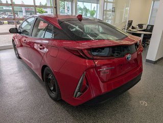 2021 Toyota PRIUS PRIME BRANCHABLE, in Magog, Quebec - 5 - w320h240px