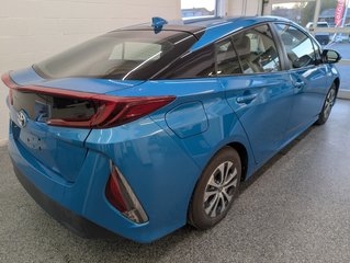 2021 Toyota Prius Prime GR AMELIORER, in Magog, Quebec - 3 - w320h240px