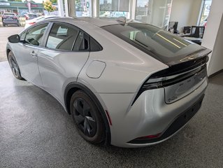 Toyota PRIUS PRIME SE 2023 à Magog, Québec - 5 - w320h240px