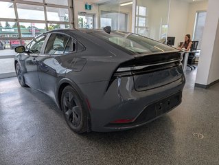 Toyota PRIUS PRIME SE, BRANCHABLE, GARANTIE JUSQU EN 2027, 2023 à Magog, Québec - 5 - w320h240px