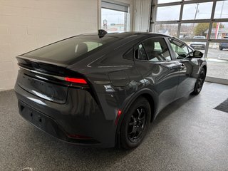 2024 Toyota Prius Prime SE BRANCHABLE, in Magog, Quebec - 3 - w320h240px