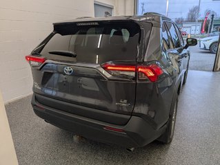 Toyota RAV4 Hybrid LE AWD, GARANTIE JUSQU EN 2026, 2022 à Magog, Québec - 3 - w320h240px