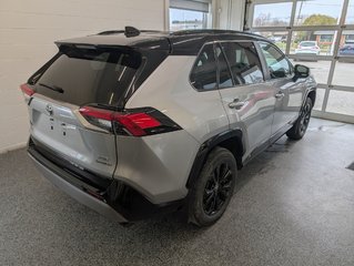 Toyota RAV4 Hybrid XSE AWD, 2022 à Magog, Québec - 3 - w320h240px