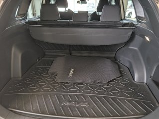 2022 Toyota RAV4 Hybrid SE AWD, in Magog, Quebec - 6 - w320h240px