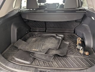2022 Toyota RAV4 Hybrid XLE AWD, in Magog, Quebec - 6 - w320h240px