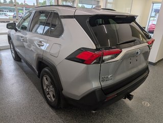 Toyota RAV4 Hybrid XLE AWD, 2024 à Magog, Québec - 4 - w320h240px