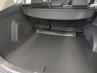 Toyota RAV4 Hybrid XLE AWD, GARANTIE JUSQU EN 2028, 2025 à Magog, Québec - 6 - w320h240px