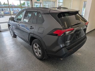 Toyota RAV4 Hybrid XLE AWD, 2025 à Magog, Québec - 4 - w320h240px