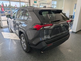 Toyota RAV4 Hybrid XLE AWD, 2025 à Magog, Québec - 4 - w320h240px