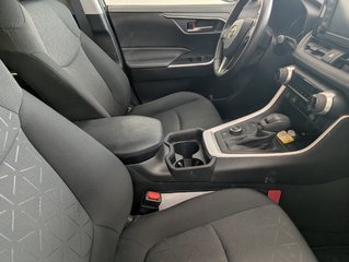 Toyota RAV4 Hybride XLE AWD 2021 à Magog, Québec - 6 - w320h240px