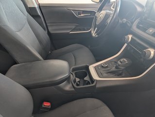 2021 Toyota RAV4 Hybride XLE AWD in Magog, Quebec - 6 - w320h240px