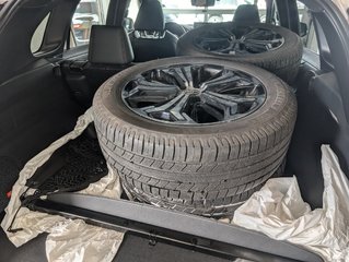 Toyota RAV4 Prime XSE AWD TECH, GARANTIE JUSQU EN 2028, 2021 à Magog, Québec - 5 - w320h240px