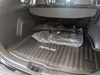 2021 Toyota RAV4 Prime XSE AWD, BRANCHABLE, in Magog, Quebec - 6 - w320h240px