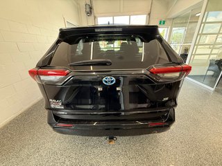 Toyota RAV4 Prime SE AWD BRANCHABLE, 2023 à Magog, Québec - 4 - w320h240px