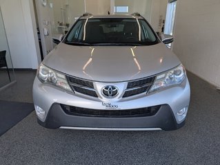 Toyota RAV4 XLE AWD, TOIT, MAGS, 2015 à Magog, Québec - 6 - w320h240px