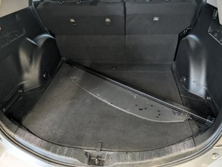 Toyota RAV4 LE AWD 2016 à Magog, Québec - 6 - w320h240px