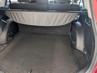 2018 Toyota RAV4 XLE AWD, in Magog, Quebec - 6 - w320h240px