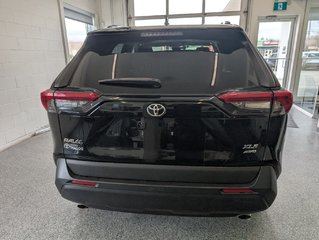 Toyota RAV4 XLE AWD, 2019 à Magog, Québec - 4 - w320h240px