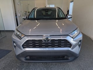 Toyota RAV4 XLE AWD, 2020 à Magog, Québec - 6 - w320h240px