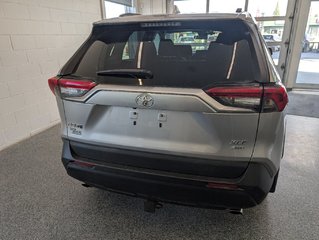Toyota RAV4 XLE AWD, 2020 à Magog, Québec - 4 - w320h240px