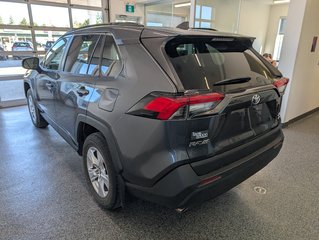 2020 Toyota RAV4 XLE AWD in Magog, Quebec - 5 - w320h240px