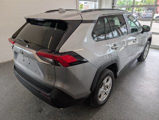 2021 Toyota RAV4 XLE AWD, in Magog, Quebec - 3 - w320h240px