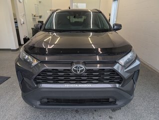 Toyota RAV4 LE AWD 2021 à Magog, Québec - 5 - w320h240px