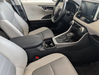 Toyota RAV4 Limited AWD, CUIT, TOIT, 2021 à Magog, Québec - 6 - w320h240px