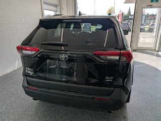 Toyota RAV4 XLE AWD. TOIT, MAGS 2022 à Magog, Québec - 4 - w320h240px