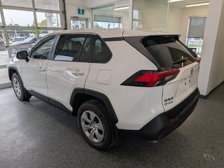 Toyota RAV4 LE AWD, GARANTIE JUSQU EN 2026, 2022 à Magog, Québec - 5 - w320h240px