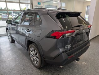 Toyota RAV4 XLE PREMIUM AWD, GARANTIE JUSQU EN 2026, 2022 à Magog, Québec - 5 - w320h240px