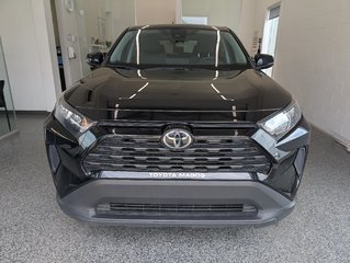 2022 Toyota RAV4 LE AWD, GARANTIE JUSQU EN 2026, in Magog, Quebec - 6 - w320h240px