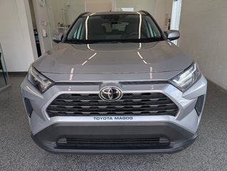 2022 Toyota RAV4 XLE AWD in Magog, Quebec - 6 - w320h240px