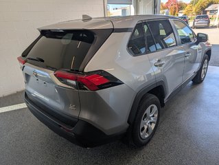 2022 Toyota RAV4 LE AWD, A/C, in Magog, Quebec - 3 - w320h240px