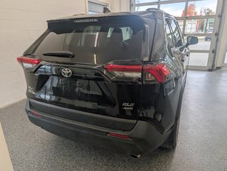 2022 Toyota RAV4 XLE PREMIUM AWD, in Magog, Quebec - 3 - w320h240px