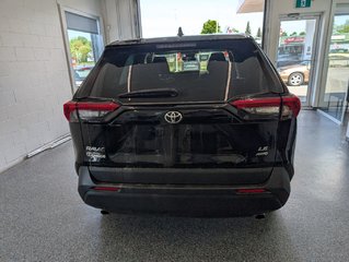 Toyota RAV4 LE AWD, GARANTIE JUSQU EN 2027, 2023 à Magog, Québec - 4 - w320h240px