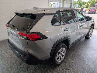 Toyota RAV4 LE AWD 2023 à Magog, Québec - 3 - w320h240px